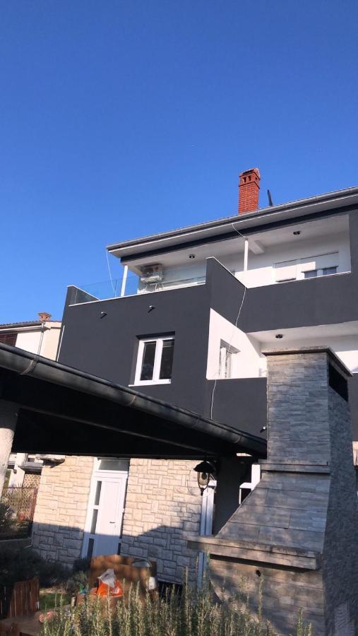 Apartment Deni Пула Экстерьер фото